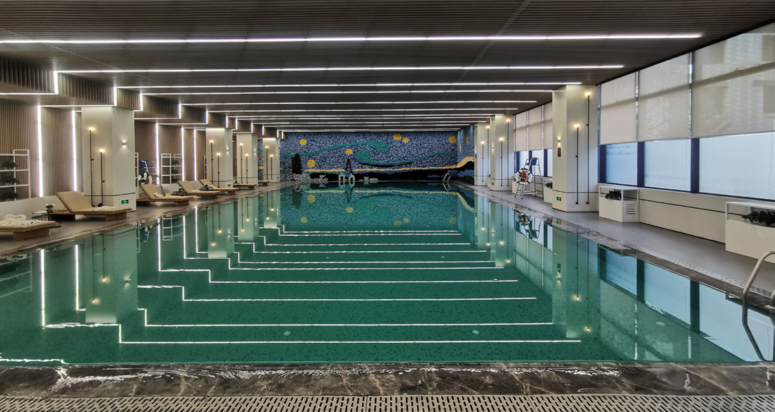 中海半山華府會(huì)所泳池工程現(xiàn)場