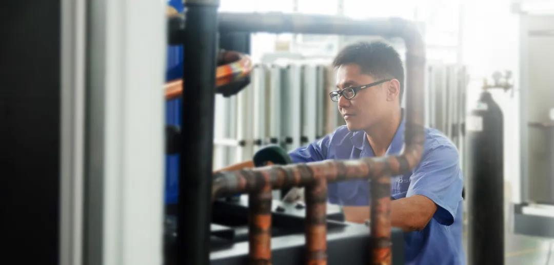 游泳池水處理設備怎么進行維護保養(yǎng)？