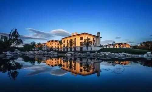 逐夢(mèng)深藍(lán)凈水技術(shù)無(wú)氯泳池 逐夢(mèng)深藍(lán)凈水技術(shù)無(wú)氯泳池