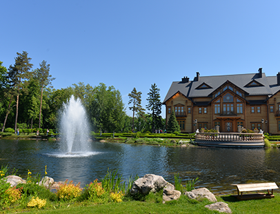 別墅庭院是建泳池好還是魚好 別墅庭院是建泳池好還是魚好