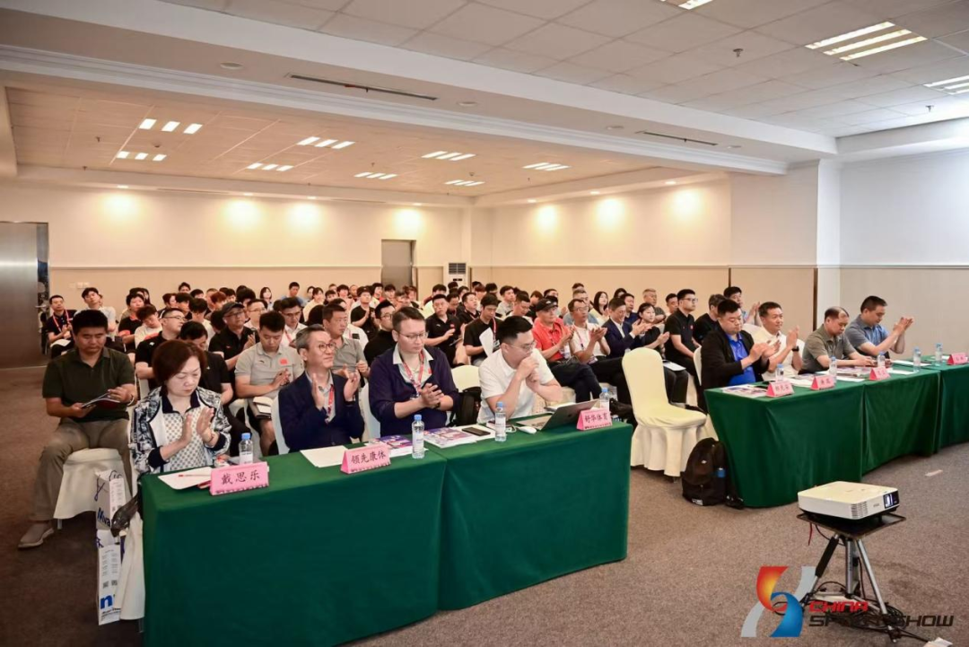 戴思樂游泳場館,游泳池館方案,游泳池館智慧化系統