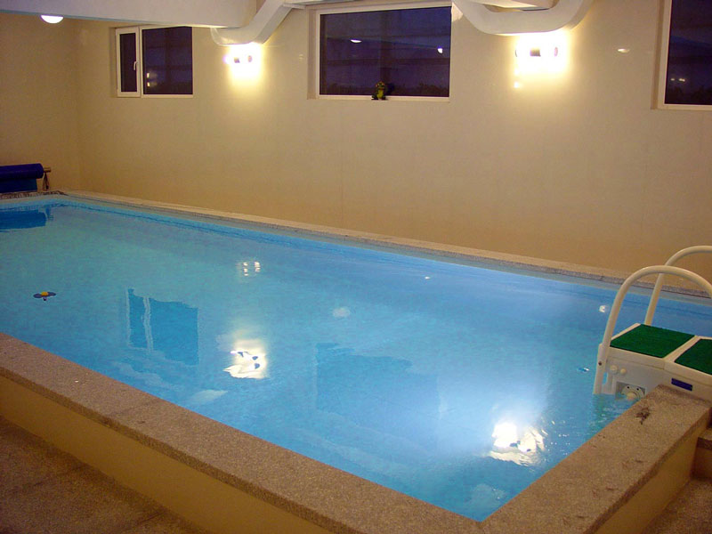 屋頂別墅游泳池設計,別墅游泳池設計,屋頂別墅游泳池設備