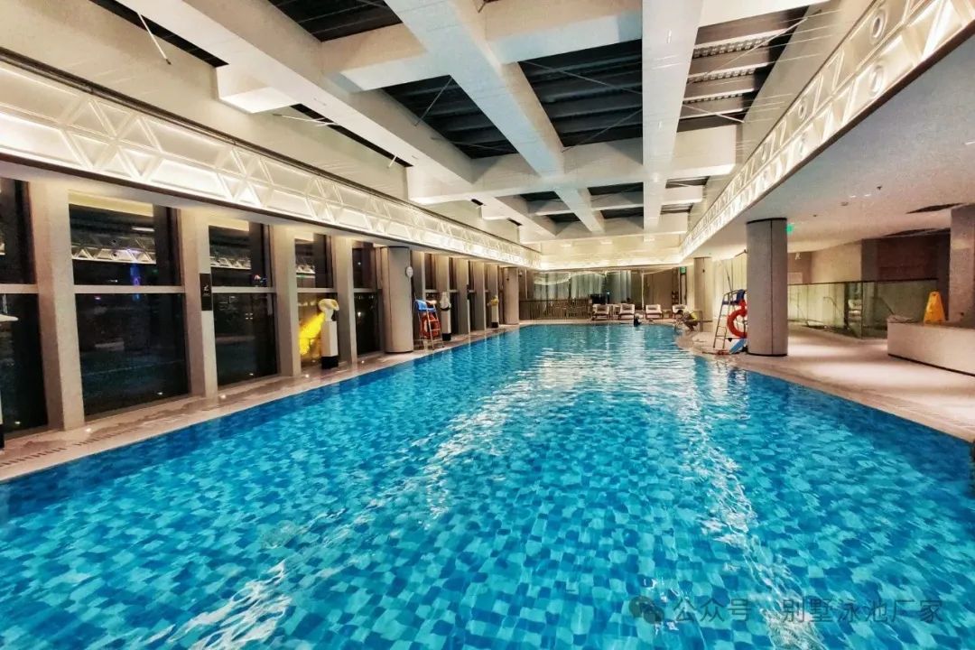 <b>一線城市私家別墅游泳池建造公司哪家好？戴思樂 53 城網點覆蓋！</b>