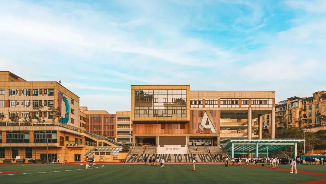 十年合作再升級！德普游泳館煥新“出圈”，戴思樂憑實力讓游泳課成 “期待焦點”