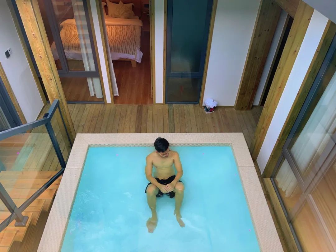 建一個別墅游泳池需要哪些設備？用這些水處理設備健康又環保！